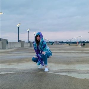 Meet your Posher, Emma